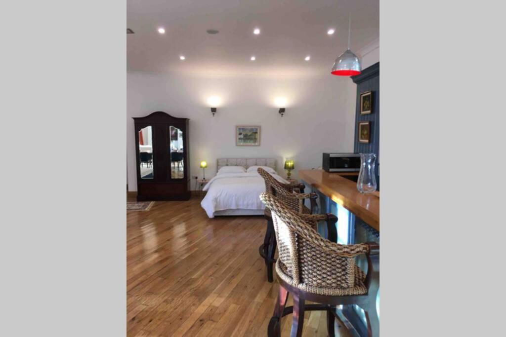 The Loft @ Clifden Bay Apartments Eksteriør billede